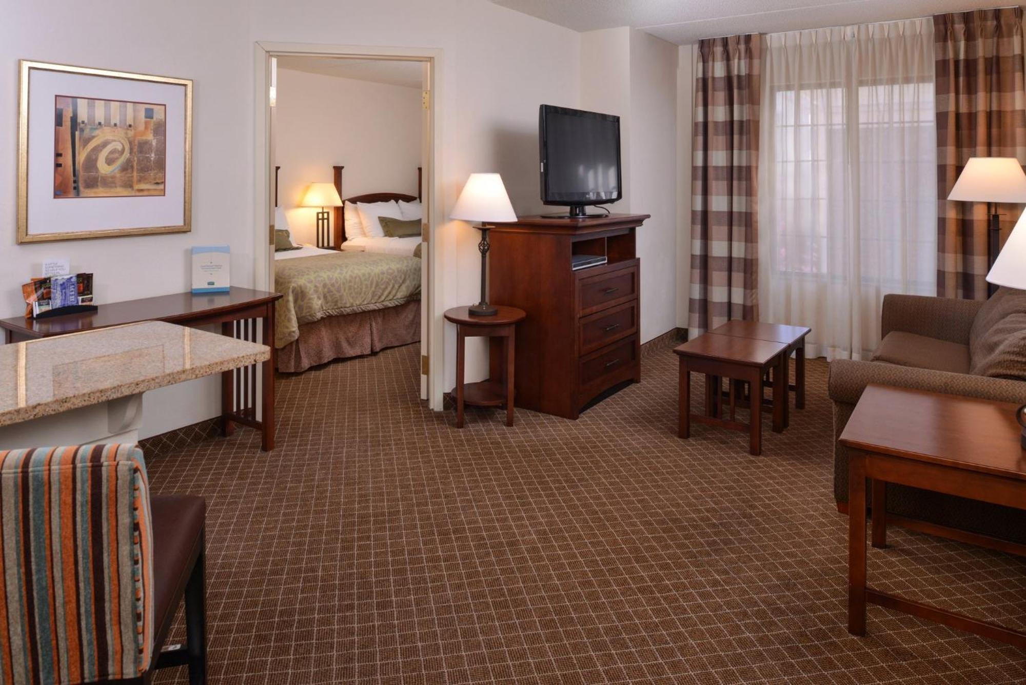 Staybridge Suites Indianapolis-Airport By Ihg 普兰菲尔德 外观 照片