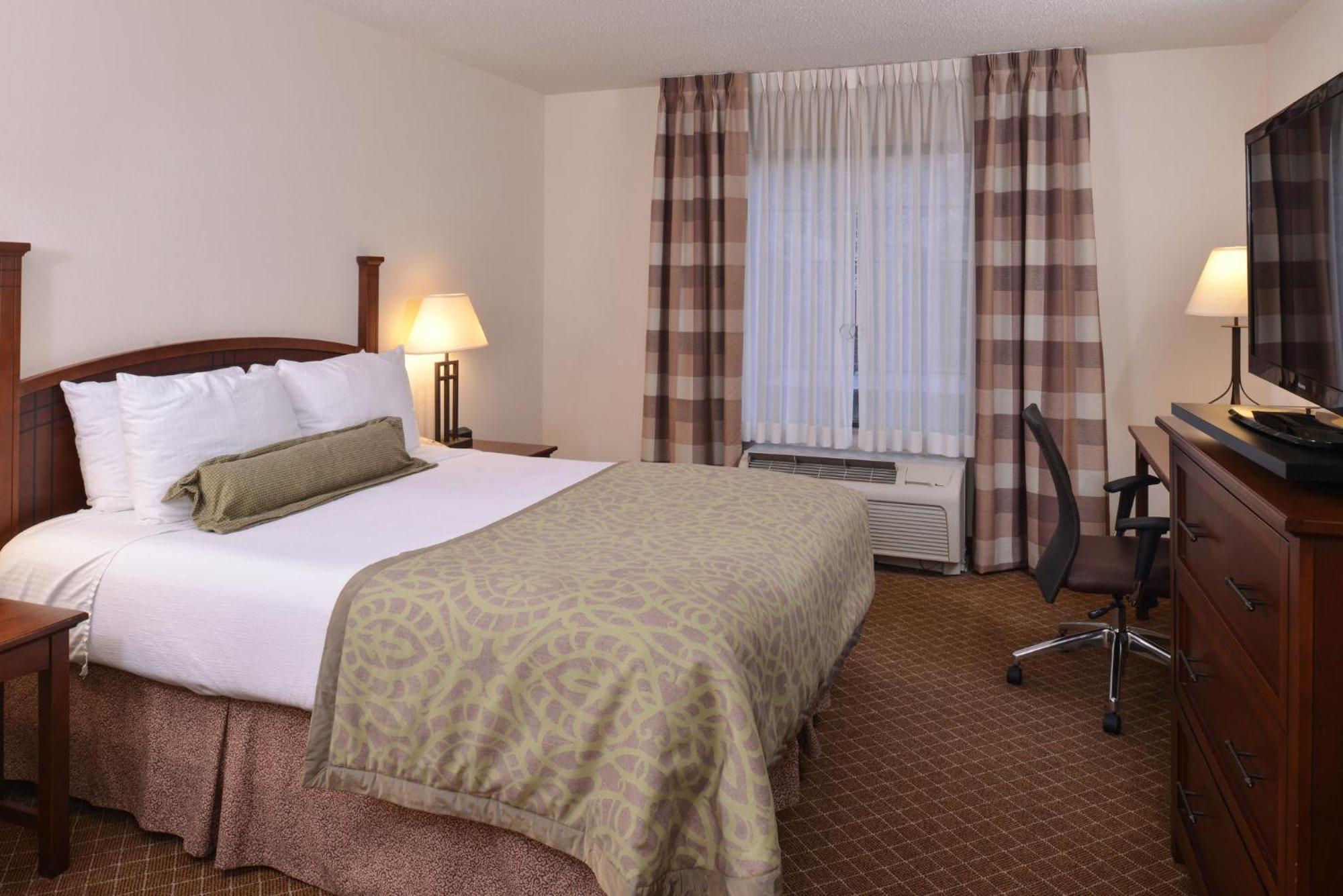 Staybridge Suites Indianapolis-Airport By Ihg 普兰菲尔德 外观 照片